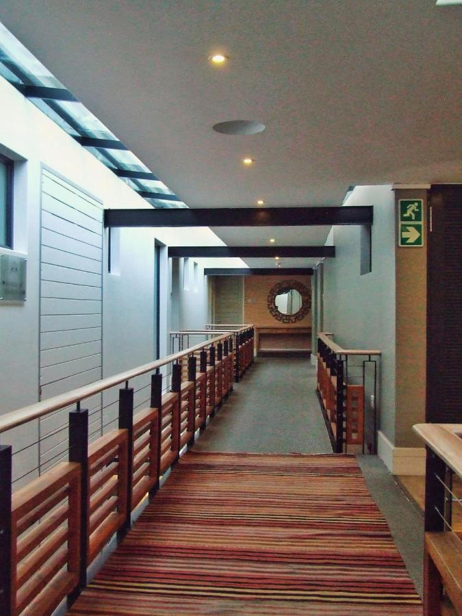 210 Gallery Luxury Studio Apartment Knysna Luaran gambar