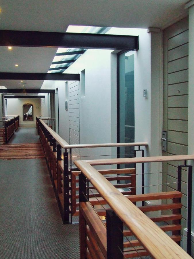 210 Gallery Luxury Studio Apartment Knysna Luaran gambar