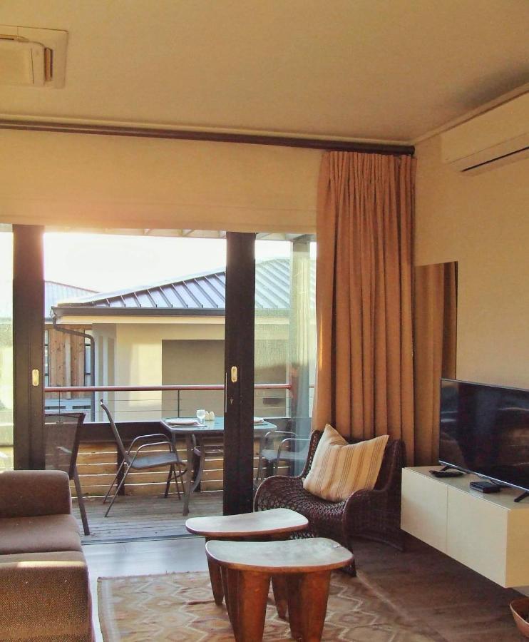 210 Gallery Luxury Studio Apartment Knysna Luaran gambar