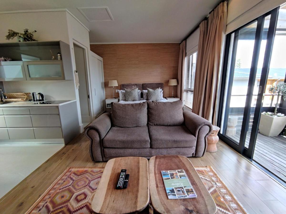 210 Gallery Luxury Studio Apartment Knysna Luaran gambar